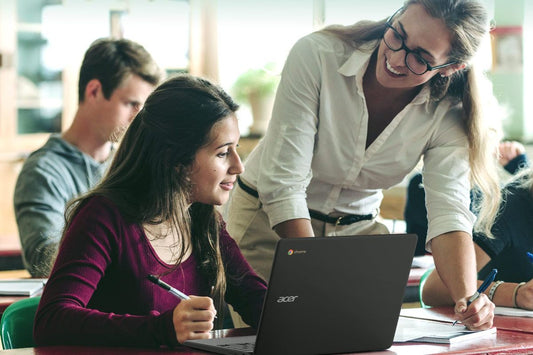 Chromebook: qué es y cómo facilita la educación a distancia